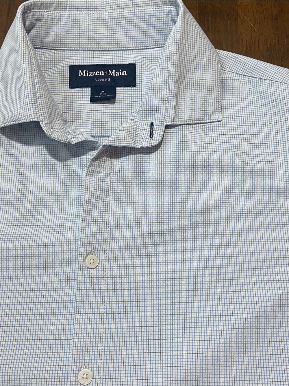 Mizzen+Main Leeward Long Sleeve Button Down Shirt Mens M Trim Light Blue Grid